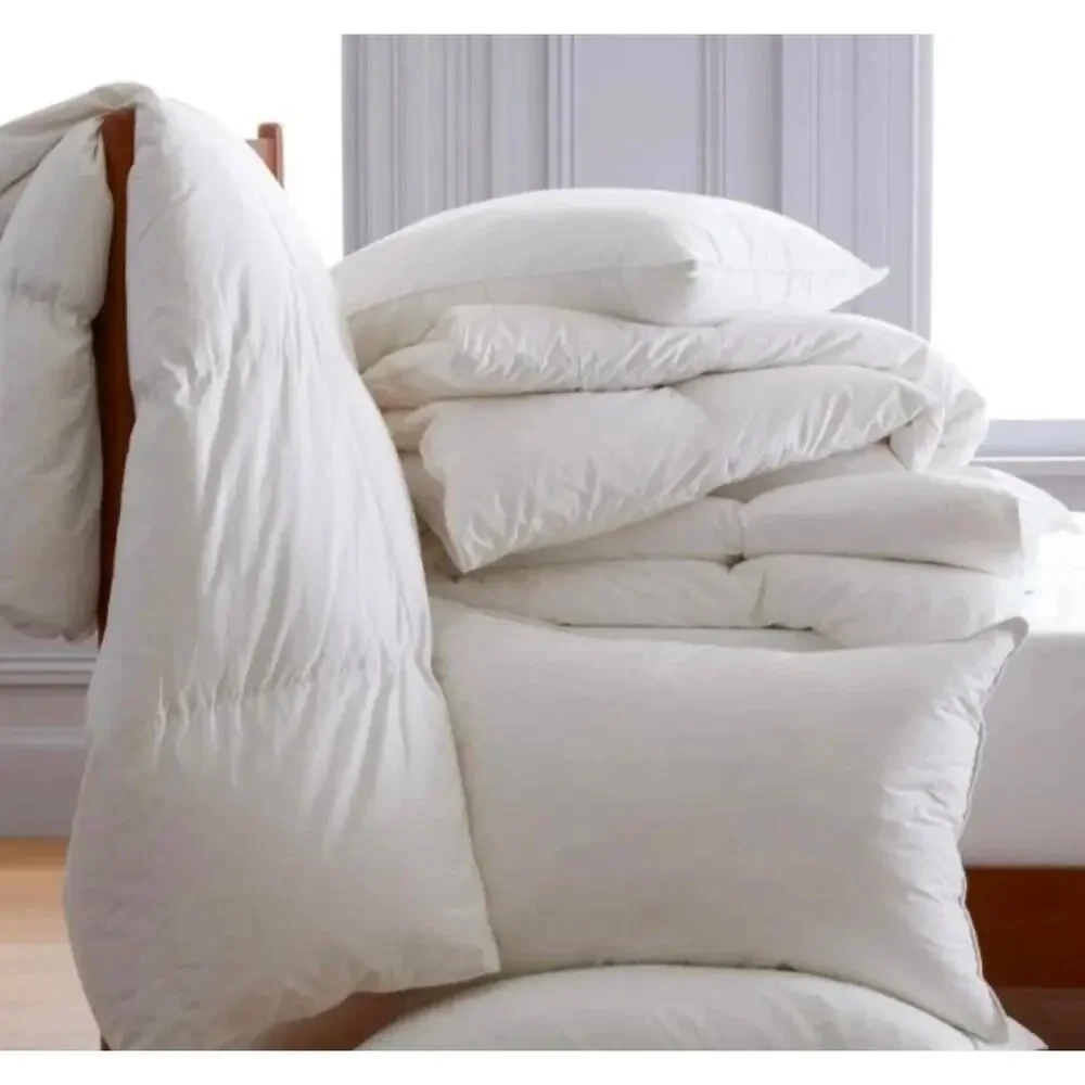 New Quince Premium Alternative Down Pillow Size King Medium MSRP $52